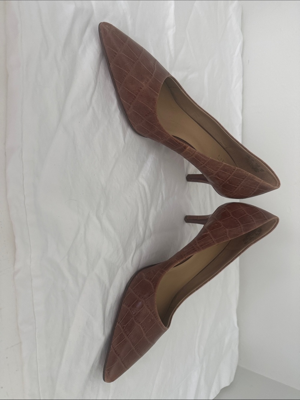 Naturalizer Brown Croc-Embossed Pointed-Toe Heels
